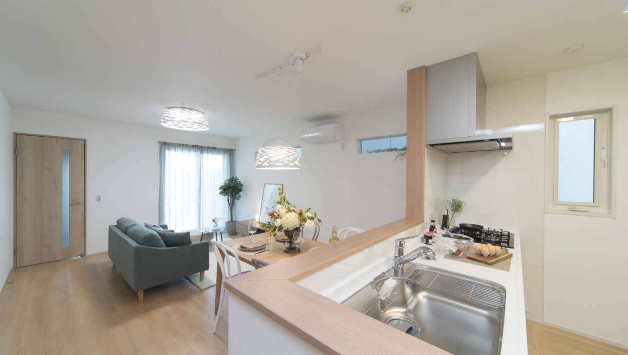 COUNTER KITCHEN